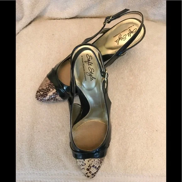 Hush Puppies Co Soft Style Green & Cream Sandal - Picture 7 of 11